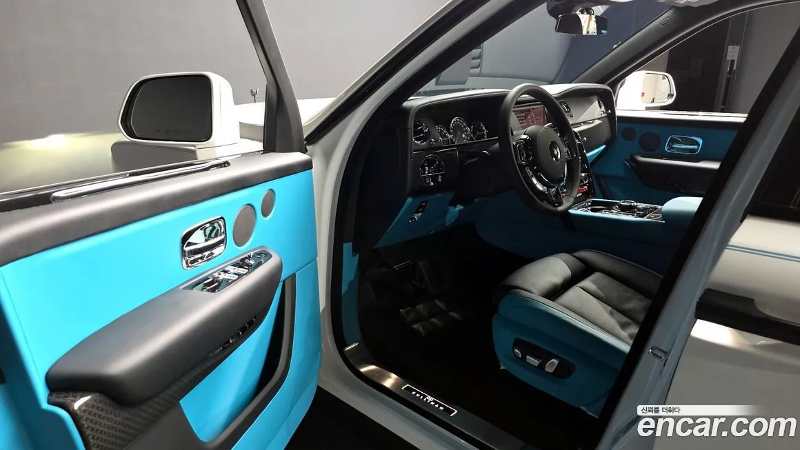 Rolls-Royce Cullinan 2023 из KR, фото 10