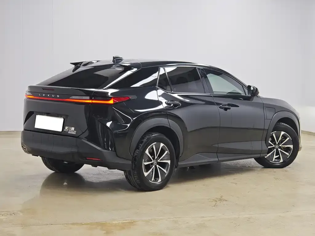 Lexus RZ 2023 из CN, фото 4