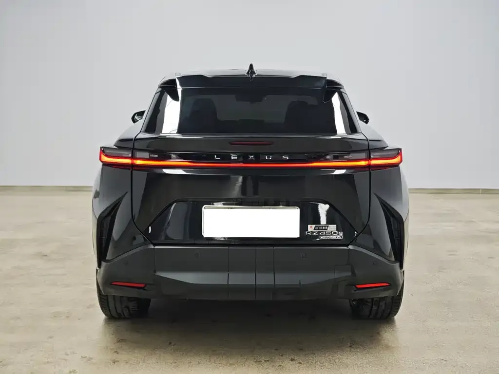 Lexus RZ 2023 из CN, фото 3