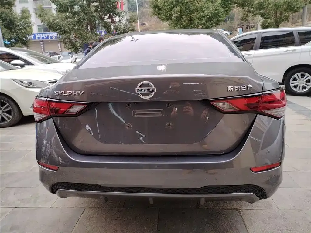 Nissan Sylphy 2023 из CN, фото 5