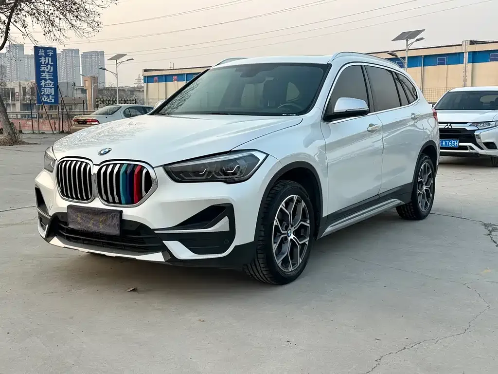 BMW X1 2021 из CN, фото 1