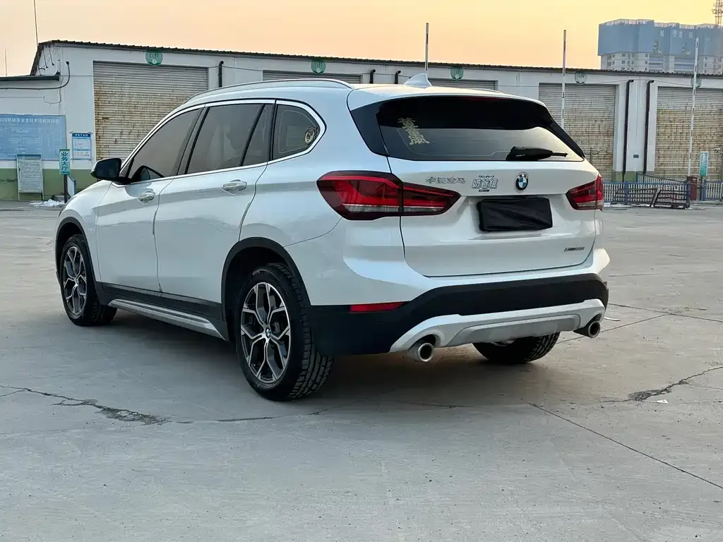 BMW X1 2021 из CN, фото 8