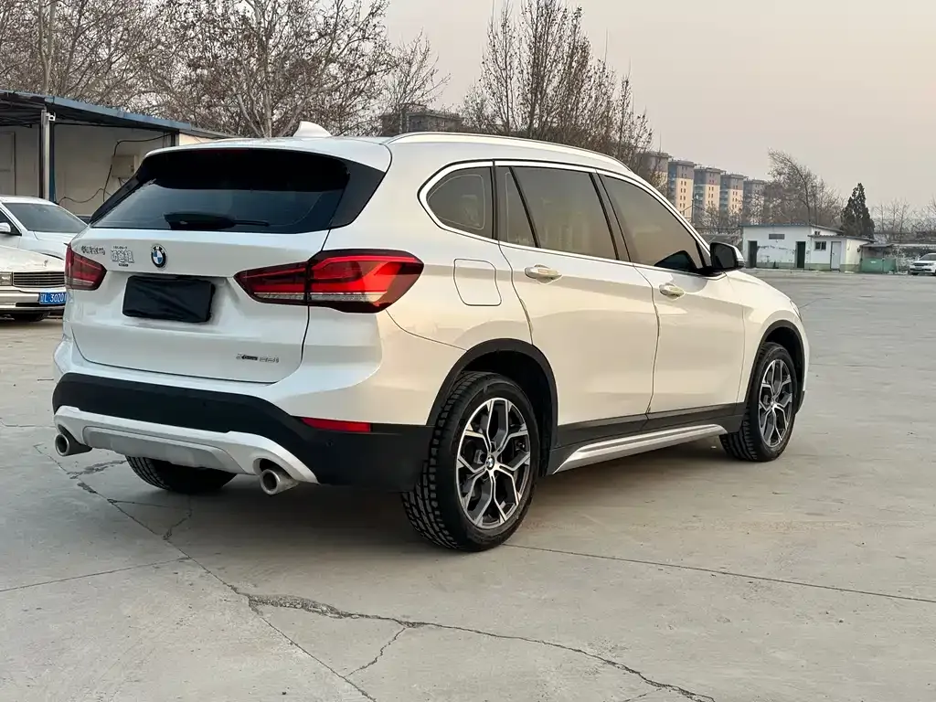 BMW X1 2021 из CN, фото 10