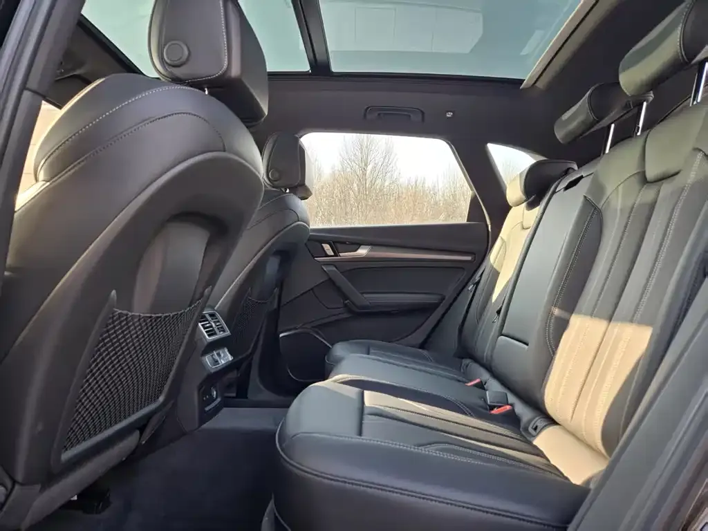 Audi Q5L 2025 из CN, фото 5