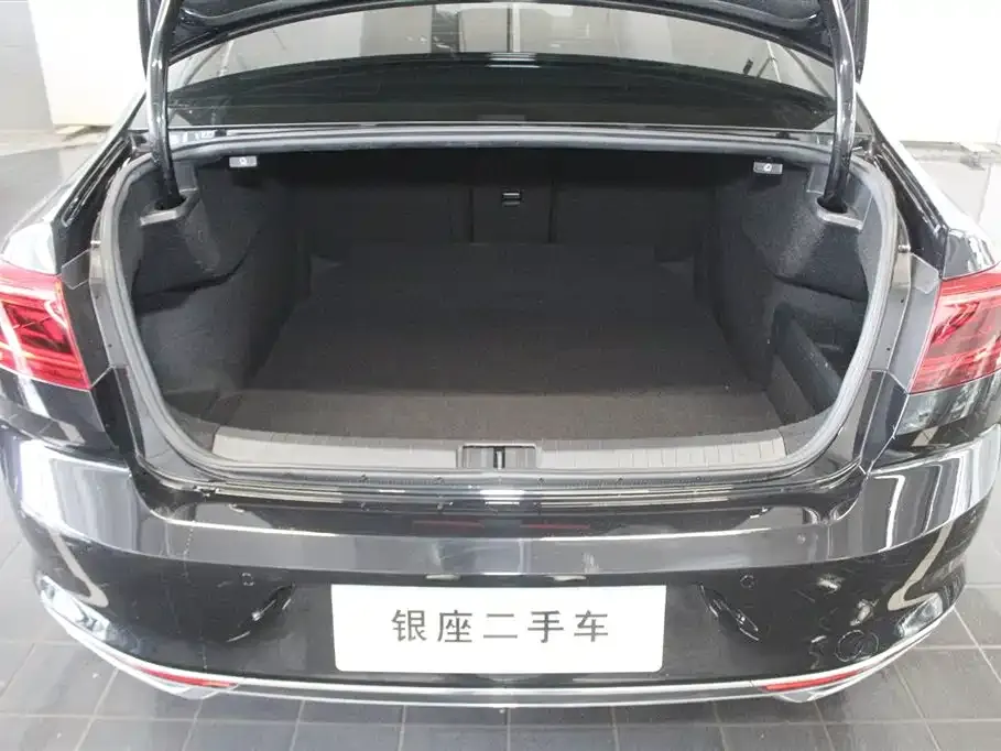 Volkswagen Magotan 2022 из CN, фото 8