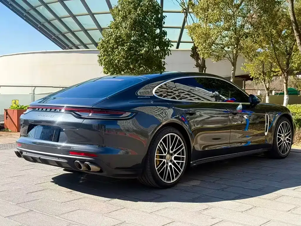 Porsche Panamera 2023 из CN, фото 7