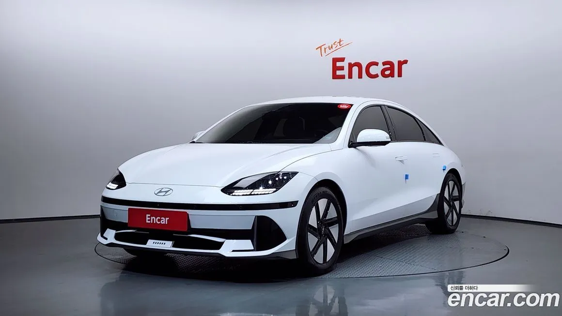 Hyundai Ioniq6 — фото 1