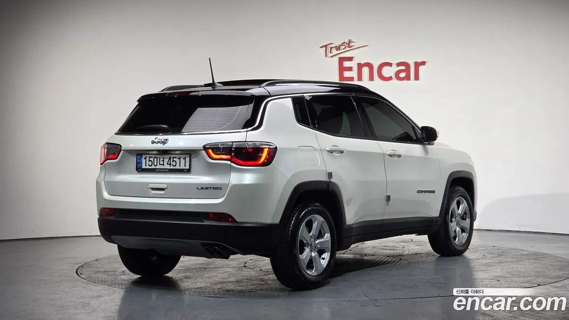 Jeep Compass 2021 из KR, фото 4