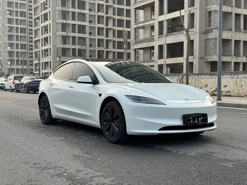 Tesla Model 3 2025 из CN, фото 10