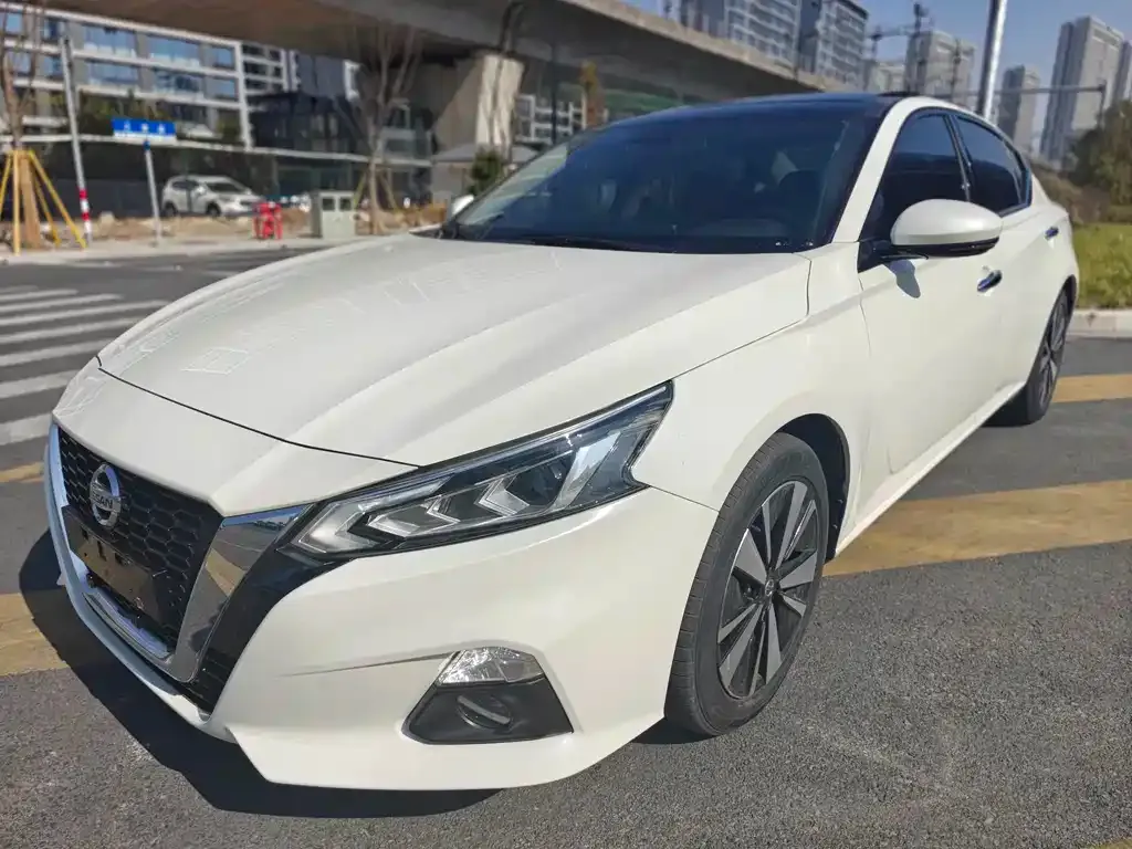 Nissan Teana 2023 из CN, фото 1