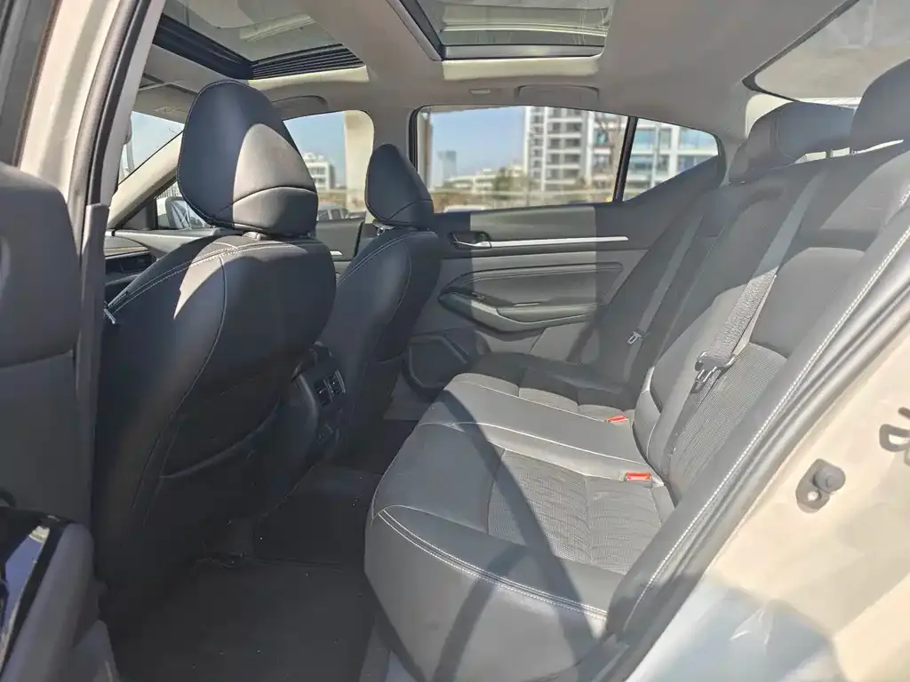 Nissan Teana 2023 из CN, фото 7