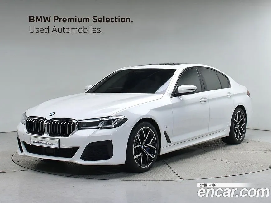 BMW 5-Series 2023 из KR, фото 1