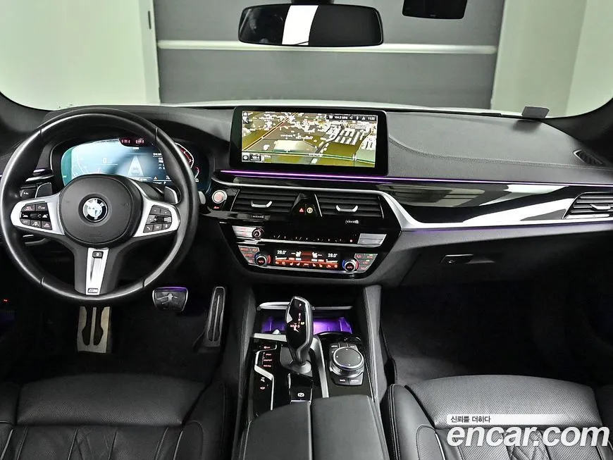 BMW 5-Series 2023 из KR, фото 9