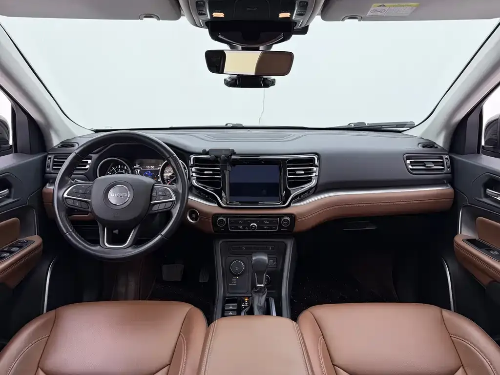 Jeep Grand Commander 2022 из CN, фото 4