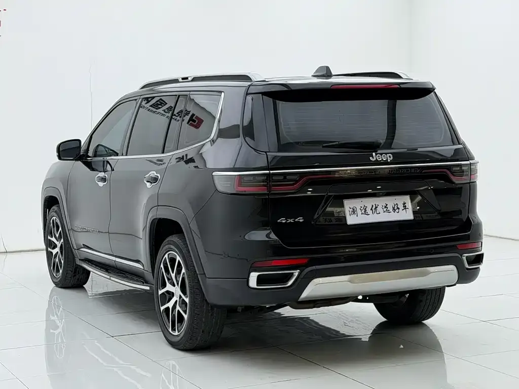 Jeep Grand Commander 2022 из CN, фото 6
