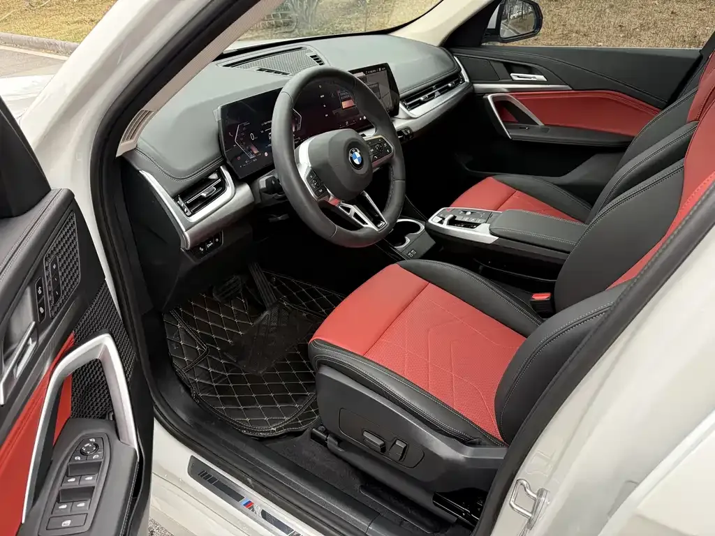 BMW X1 2024 из CN, фото 8