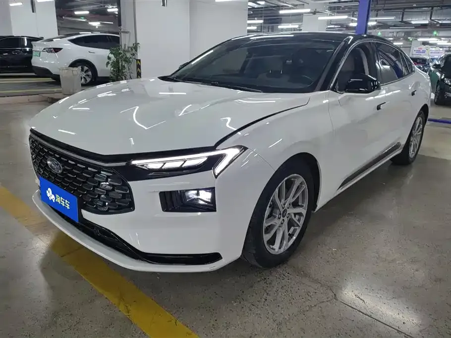 Ford Mondeo 2023 из CN, фото 1