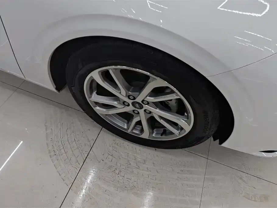 Ford Mondeo 2023 из CN, фото 3