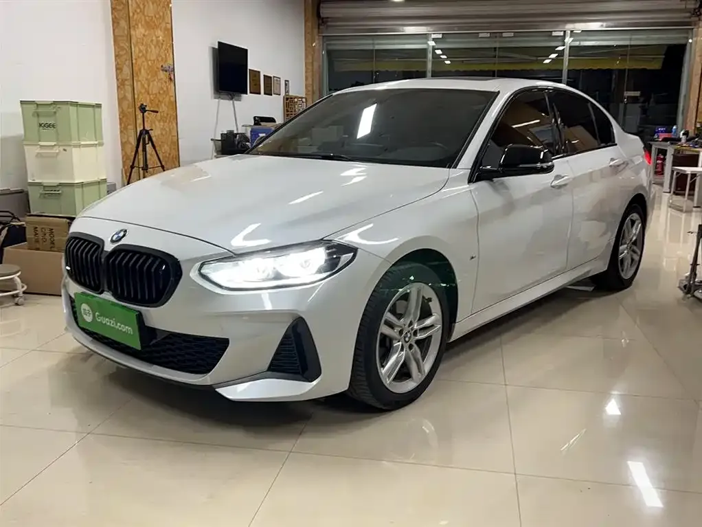 BMW 1 Series 2022 из CN, фото 9