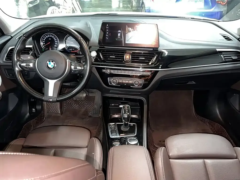BMW 1 Series 2022 из CN, фото 7