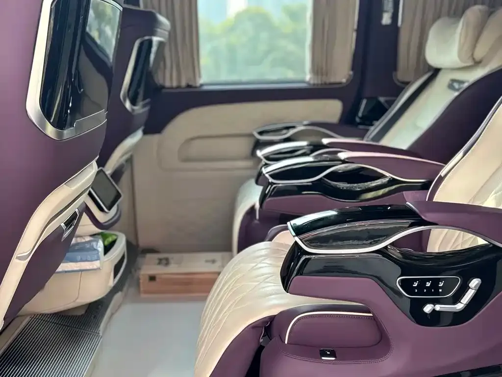 Mercedes-Benz Vito 2024 из CN, фото 7