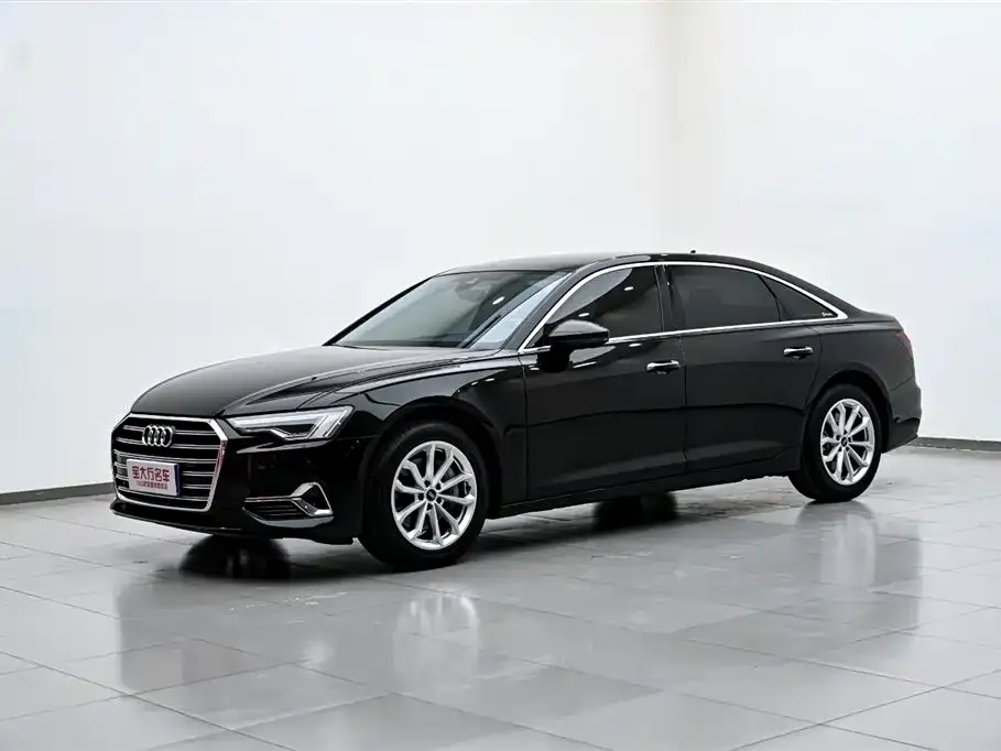 Audi A6L 2023 из CN, фото 4