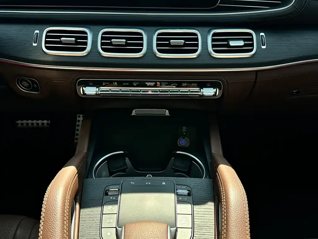 Mercedes-Benz GLS 2024 из CN, фото 3