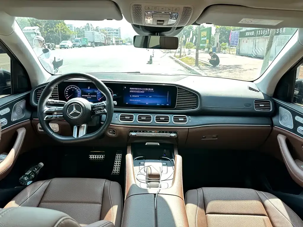 Mercedes-Benz GLS 2024 из CN, фото 4