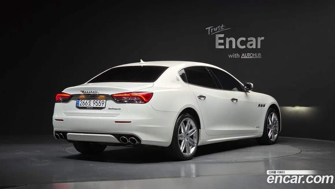 Maserati Quattroporte 2021 из KR, фото 7