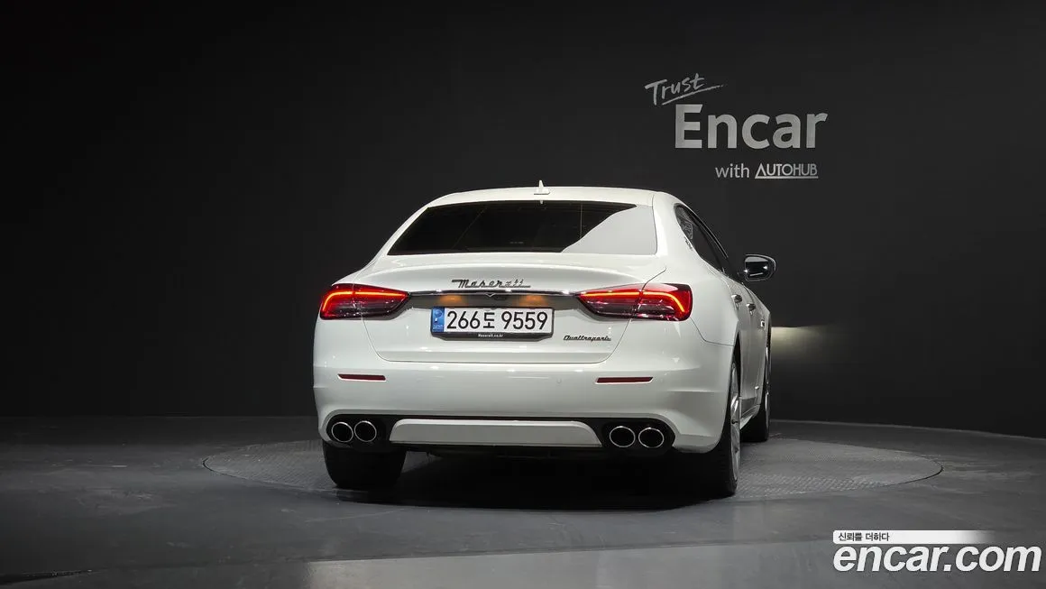 Maserati Quattroporte 2021 из KR, фото 9