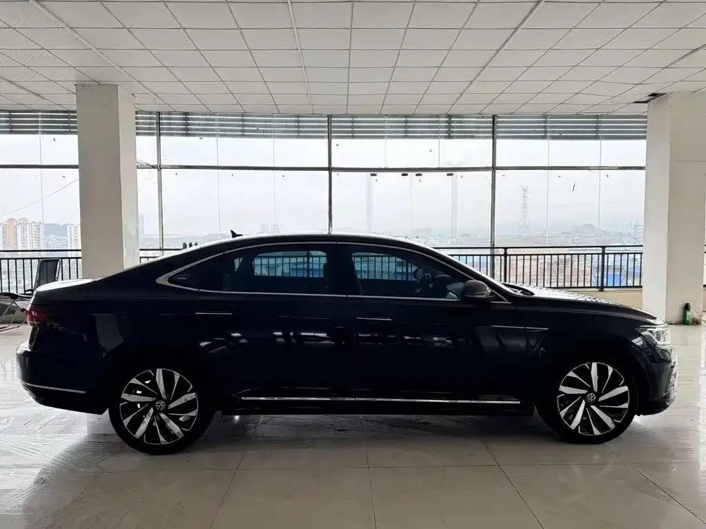 Volkswagen Passat 2022 из CN, фото 4