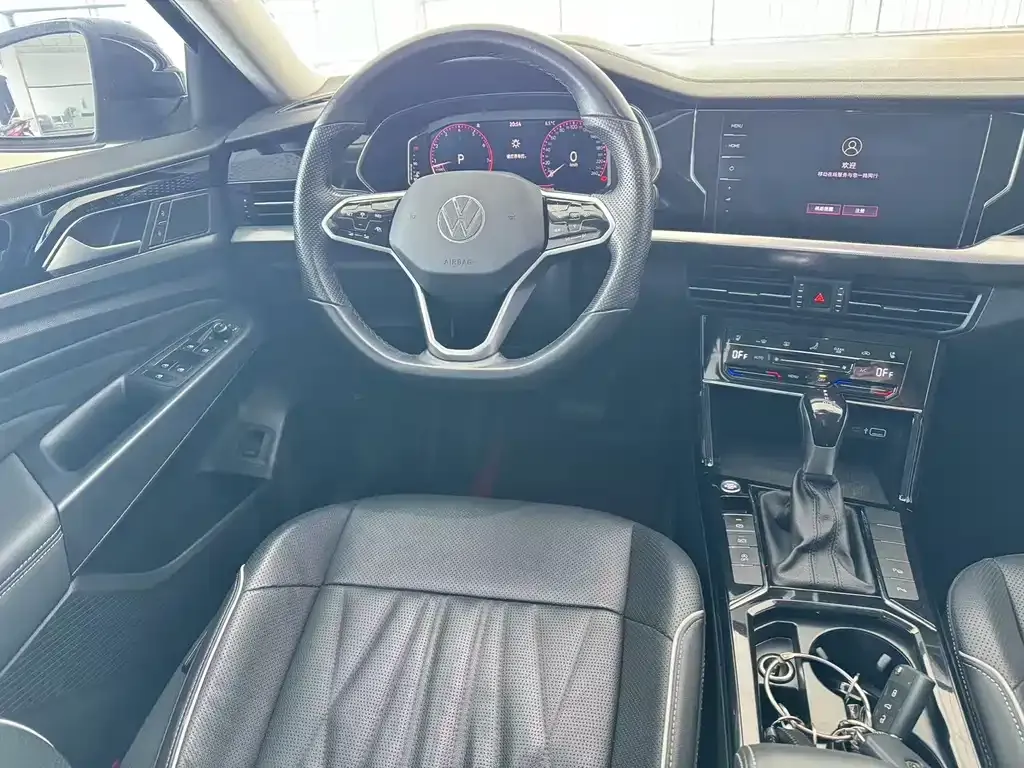 Volkswagen Passat 2022 из CN, фото 5