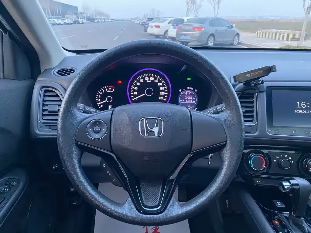 Honda Vezel 2022 из CN, фото 8