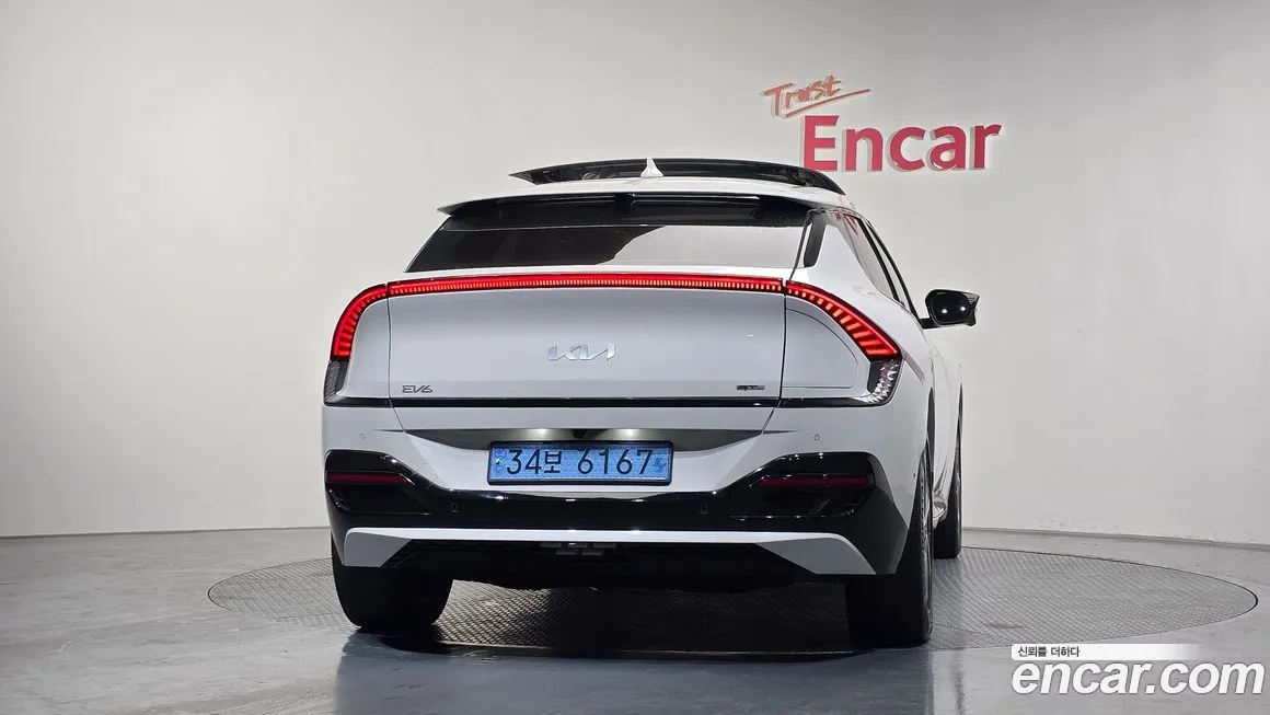 Kia EV6 — фото 4