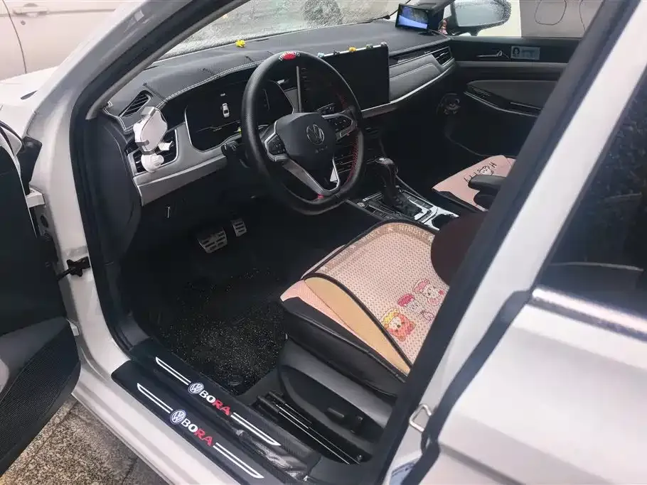 Volkswagen Bora 2024 из CN, фото 10