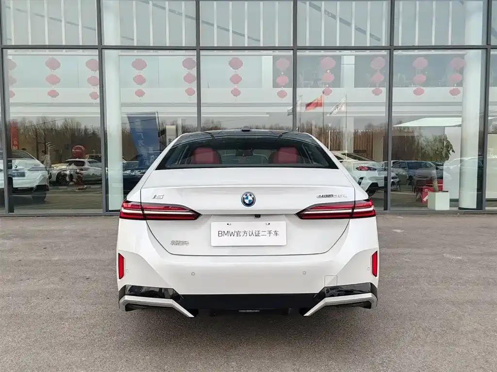 BMW i5 2025 из CN, фото 7