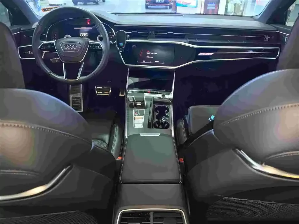 Audi A6L 2025 из CN, фото 4