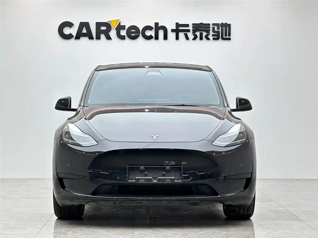 Tesla Model Y 2023 из CN, фото 8