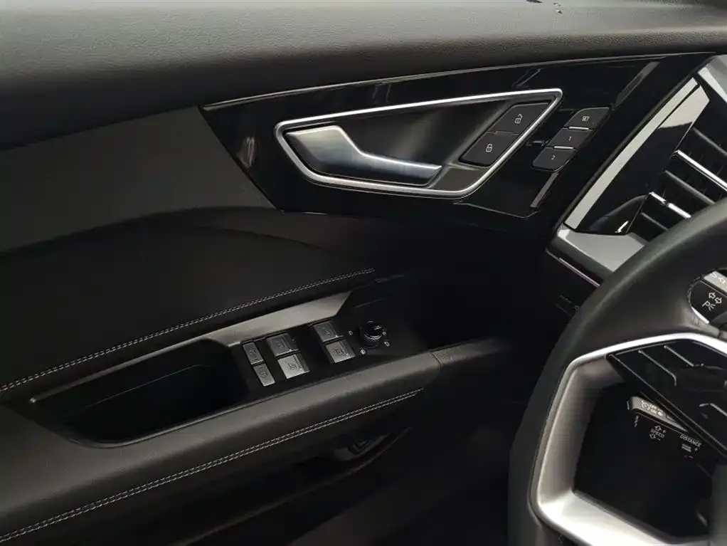 Audi Q4 e-tron 2024 из CN, фото 5