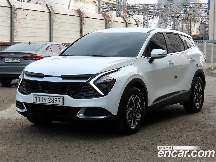 Kia Sportage — фото 1