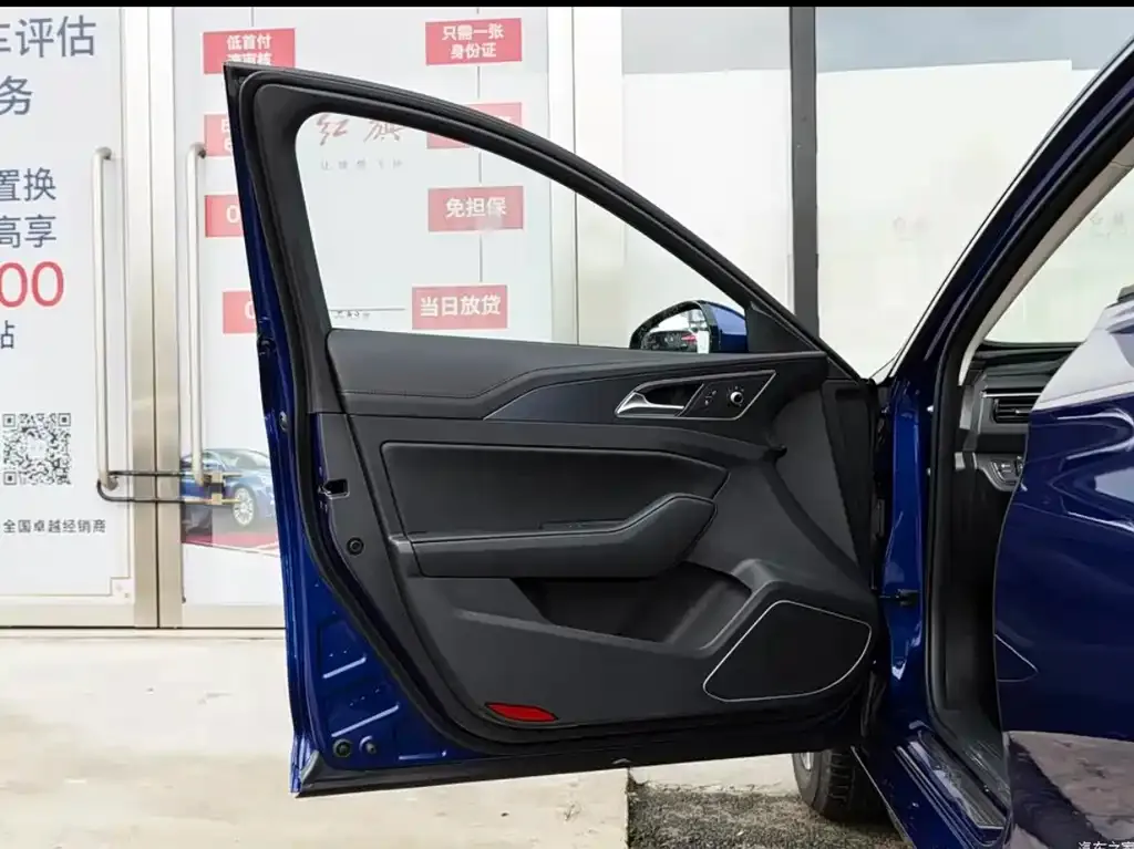 Hongqi H5 2022 из CN, фото 3