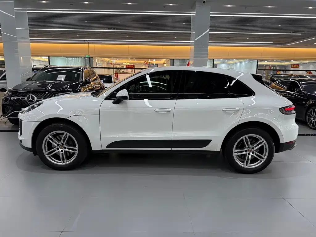 Porsche Macan 2021 из CN, фото 8