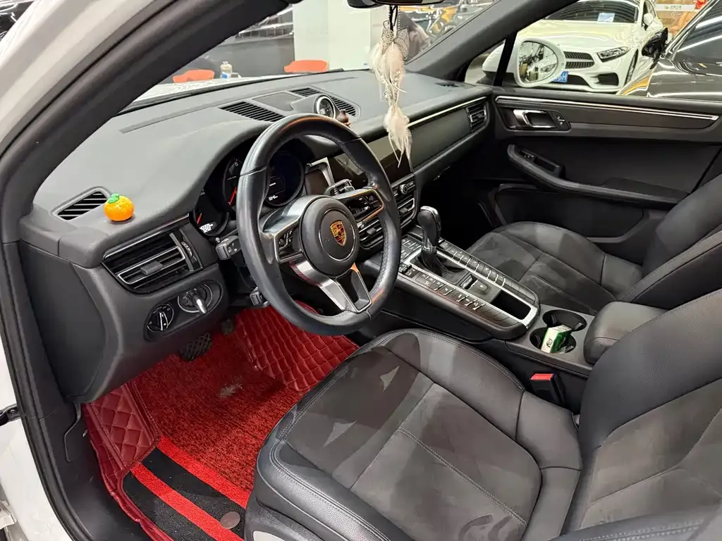 Porsche Macan 2021 из CN, фото 3