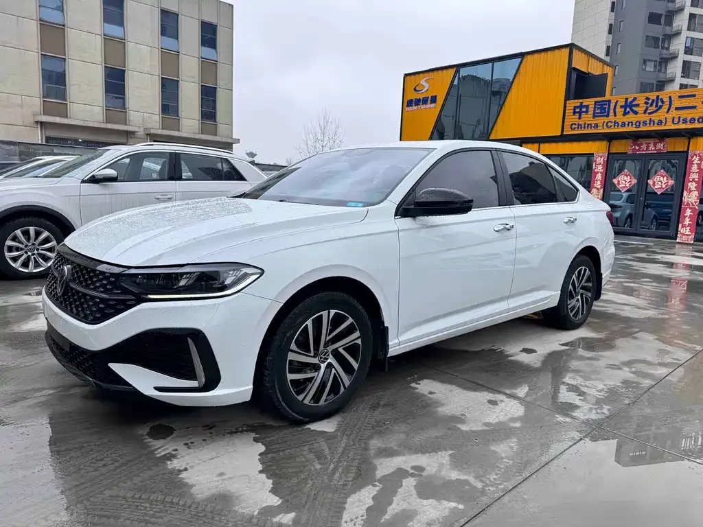 Volkswagen Lavida 2022 из CN, фото 1