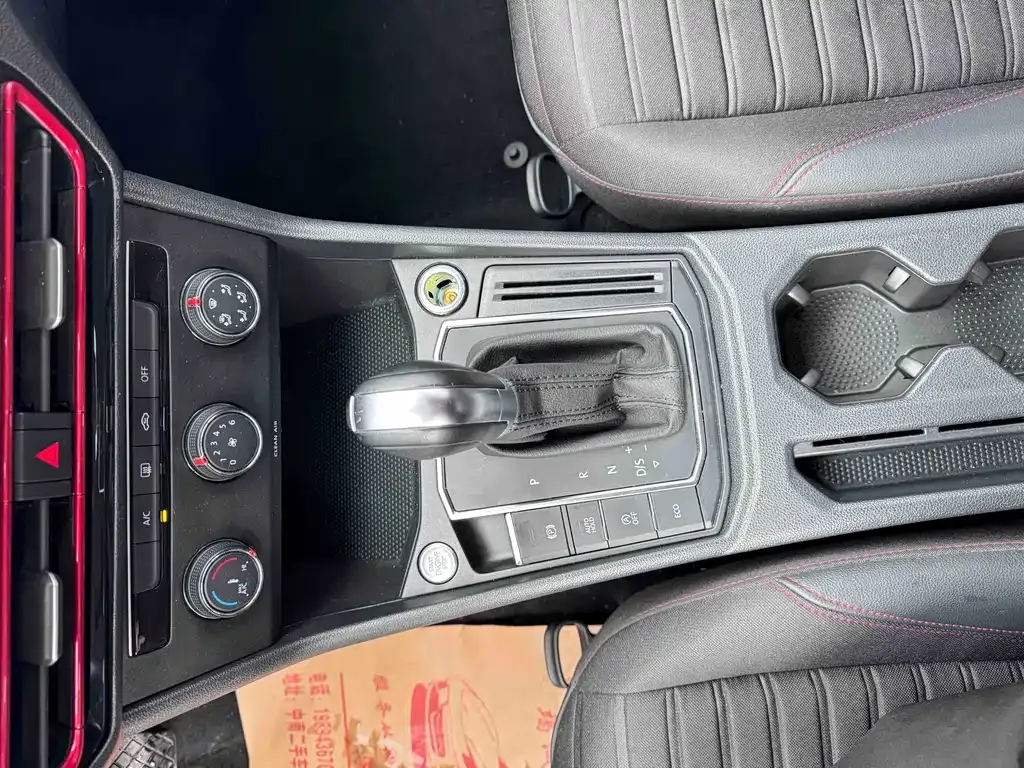 Volkswagen Lavida 2022 из CN, фото 10