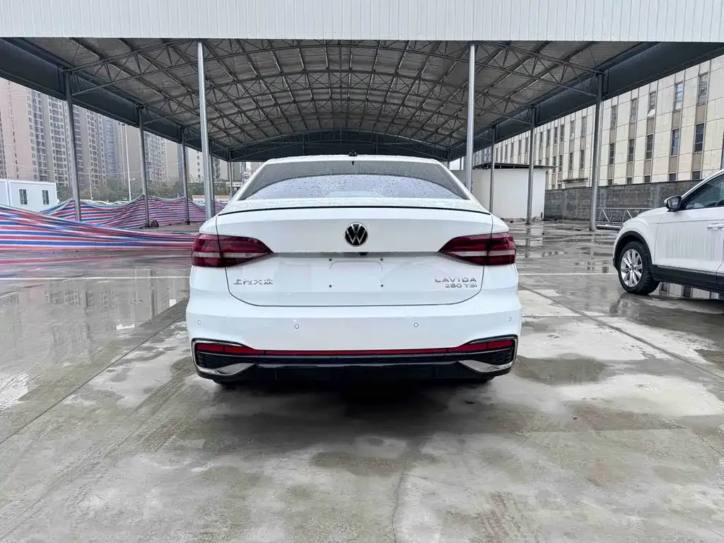 Volkswagen Lavida 2022 из CN, фото 2