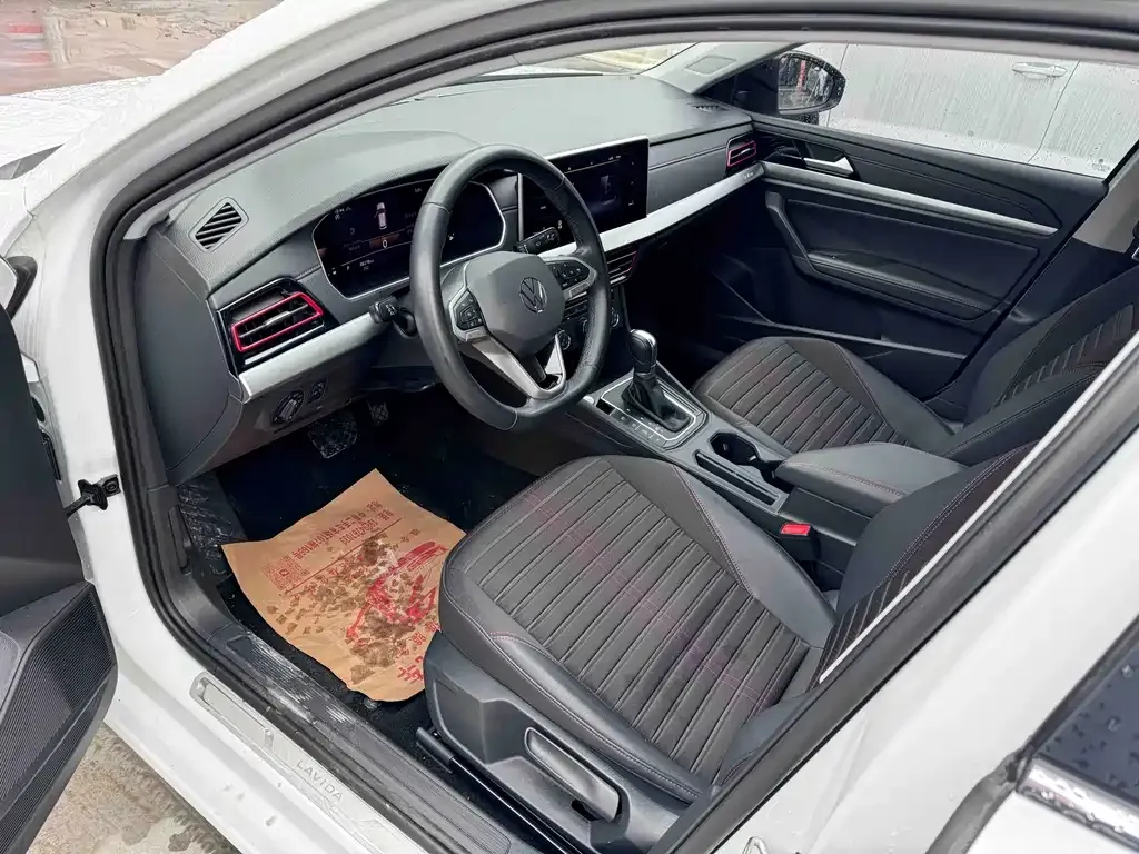 Volkswagen Lavida 2022 из CN, фото 6