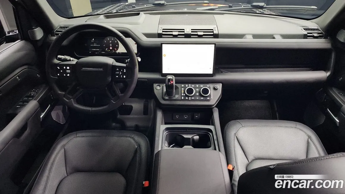 Land Rover Defender 2024 из KR, фото 6
