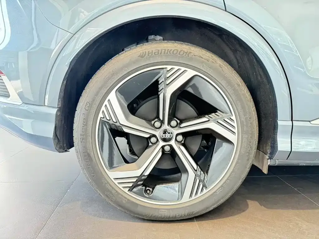 Audi Q4 e-tron 2024 из CN, фото 5