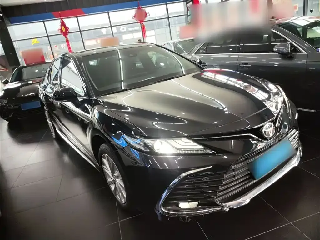 Toyota Camry 2023 из CN, фото 3